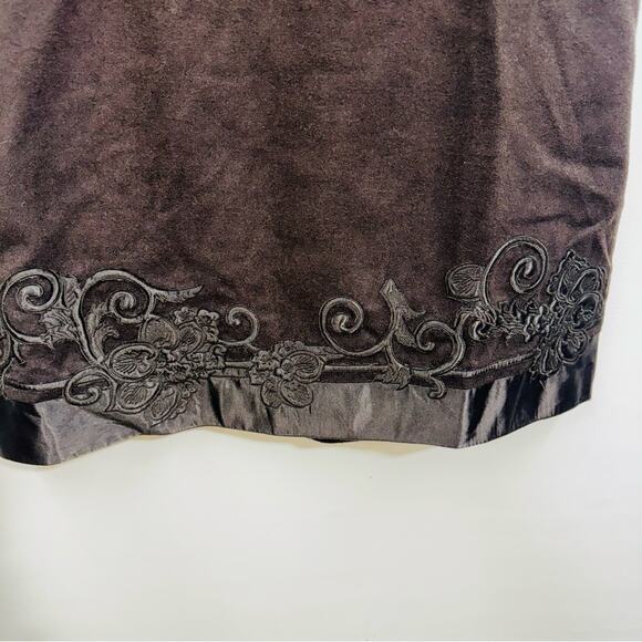 Tahari Ornah Sheath Dress Brown Sleeveless Embellished Hem Size 10  New - Picture 3 of 12